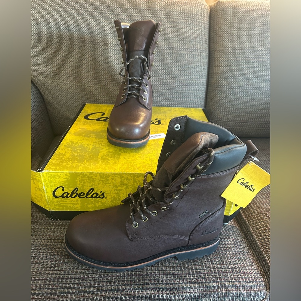 NWT 9W Cabela’s Kiltie Boots. Brown Leather
